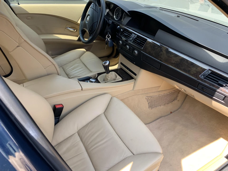 2004 BMW E60 545i & 550i Sedan - Image 26 of 31