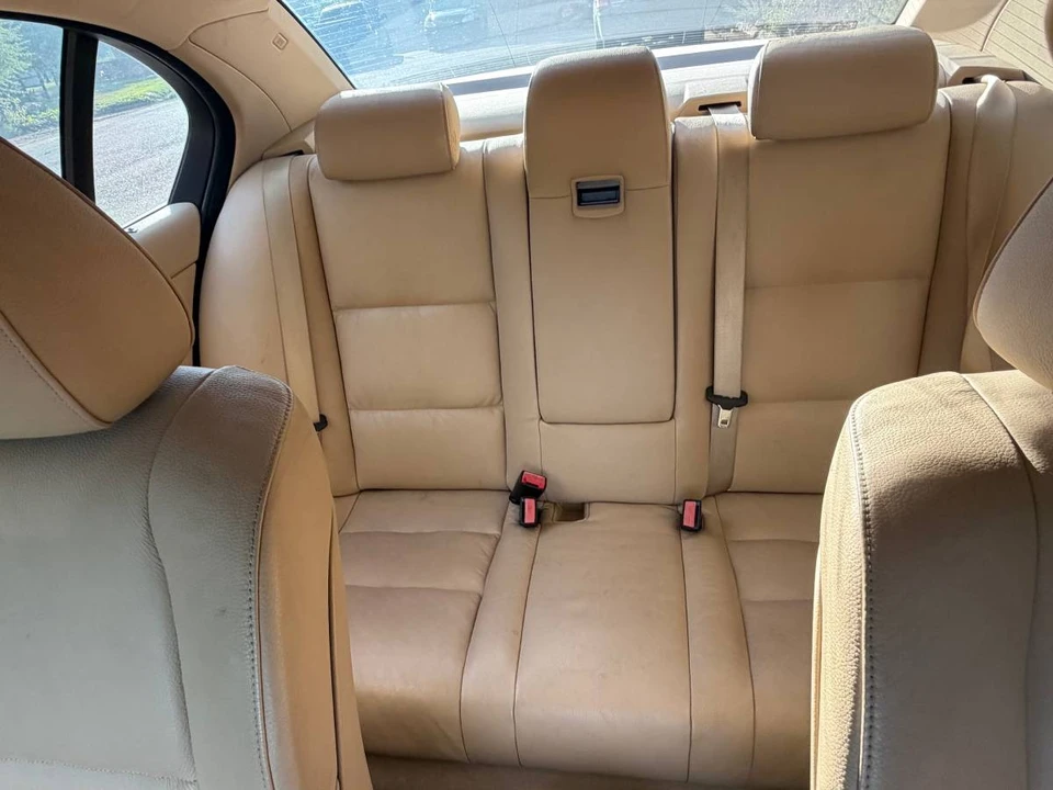 2004 BMW E60 545i & 550i Sedan - Image 8 of 13
