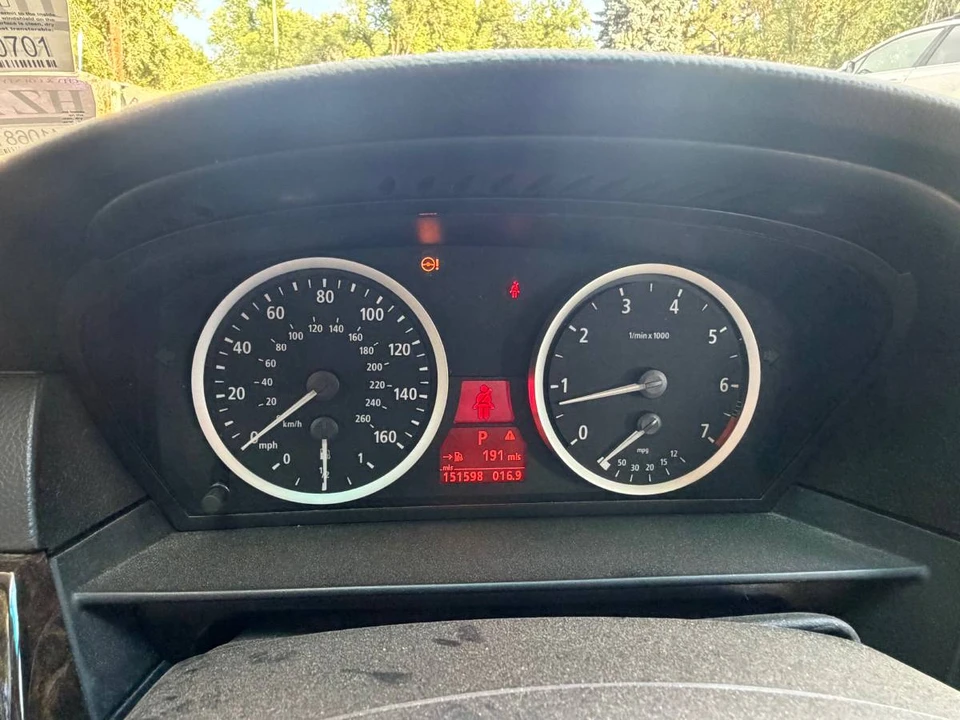 2004 BMW E60 545i & 550i Sedan - Image 10 of 13