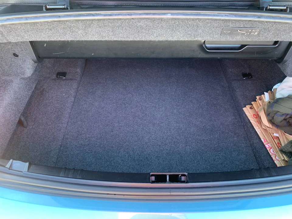 2004 BMW E63/E64 645Ci & 650i - Image 15 of 21