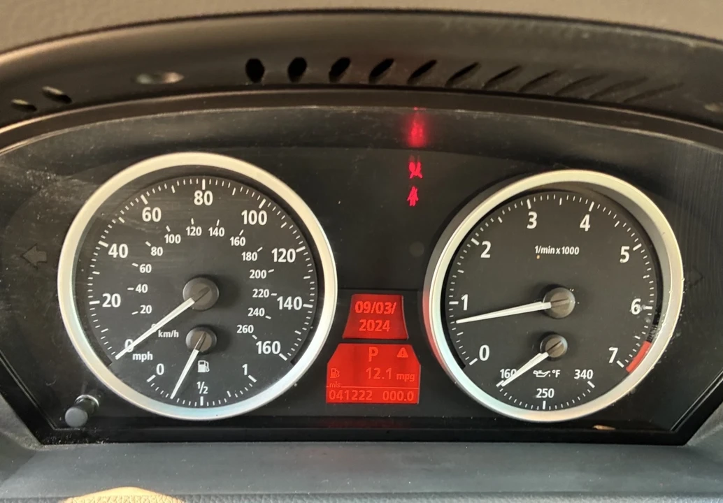 2004 BMW E63/E64 645Ci & 650i - Image 11 of 13