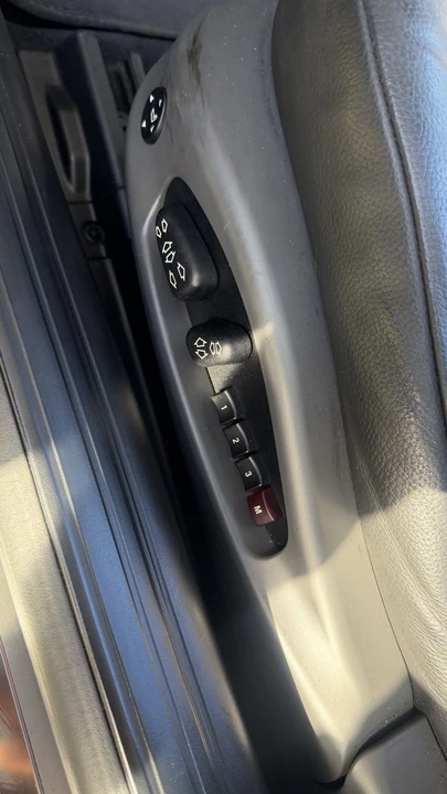 2004 BMW E63/E64 645Ci & 650i - Image 17 of 19
