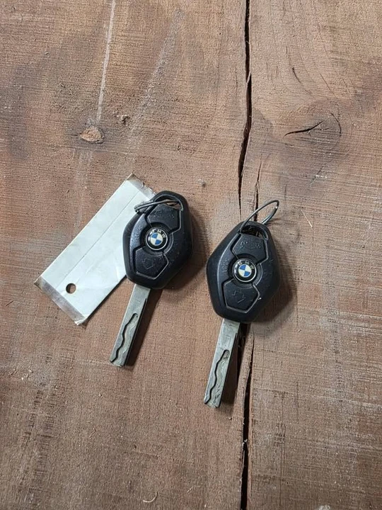 2004 BMW E63/E64 645Ci & 650i - Image 5 of 9