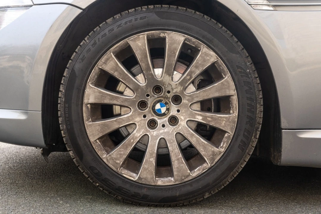 2004 BMW E63/E64 645Ci & 650i - Image 11 of 31