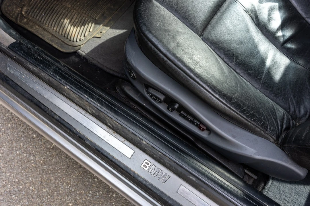 2004 BMW E63/E64 645Ci & 650i - Image 20 of 31