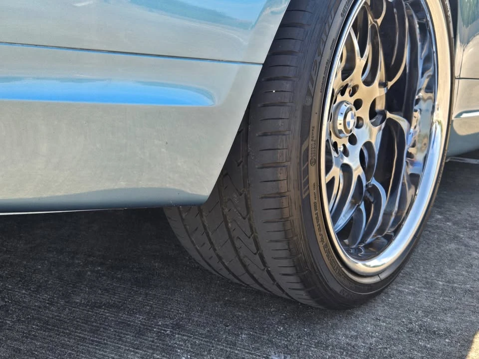 2004 BMW E63/E64 645Ci & 650i - Image 6 of 11