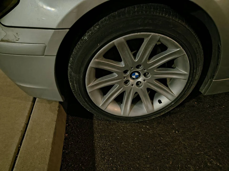 2004 BMW E65/E66 7 Series - Image 4 of 4