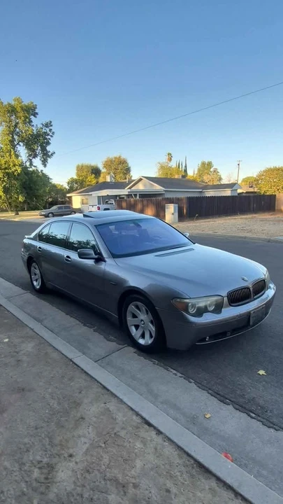 2004 BMW E65/E66 750i & 760i Sedan - Image 2 of 6