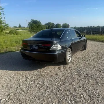 2004 BMW 745Li