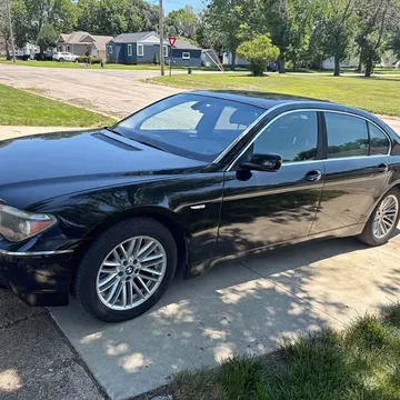2004 BMW 745Li Sedan 4D