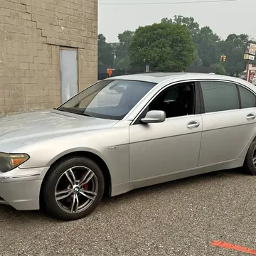 2004 BMW 7 Series 745Li Sedan 4D