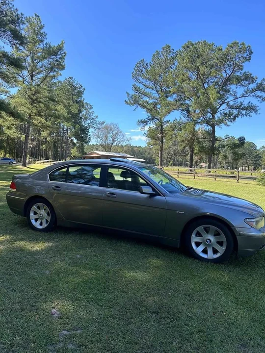 2004 BMW E65/E66 750i & 760i Sedan - Image 3 of 10