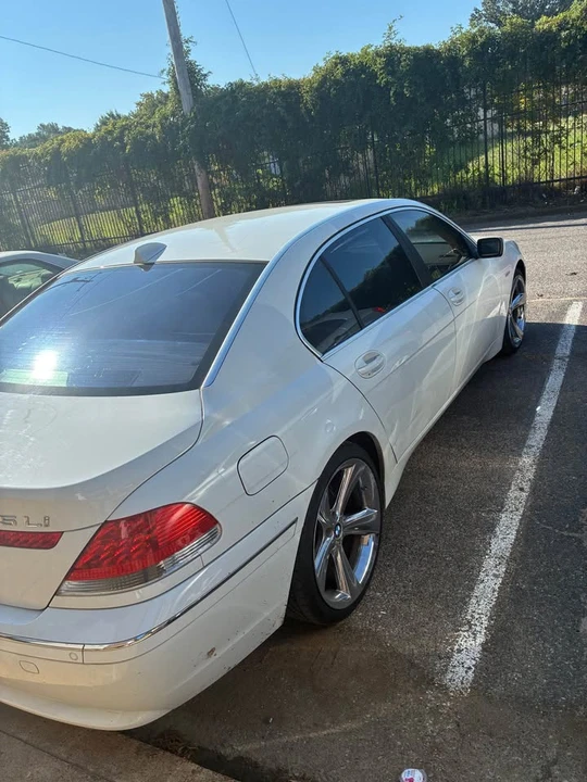 2004 BMW E65/E66 7 Series - Image 2 of 7