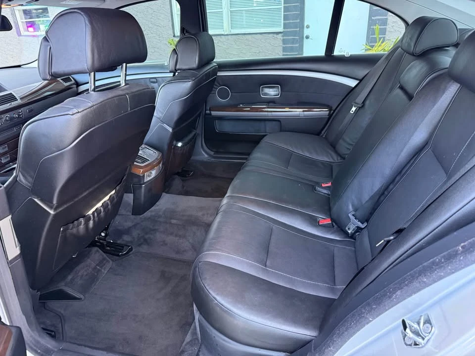 2004 BMW E65/E66 750i & 760i Sedan - Image 10 of 16