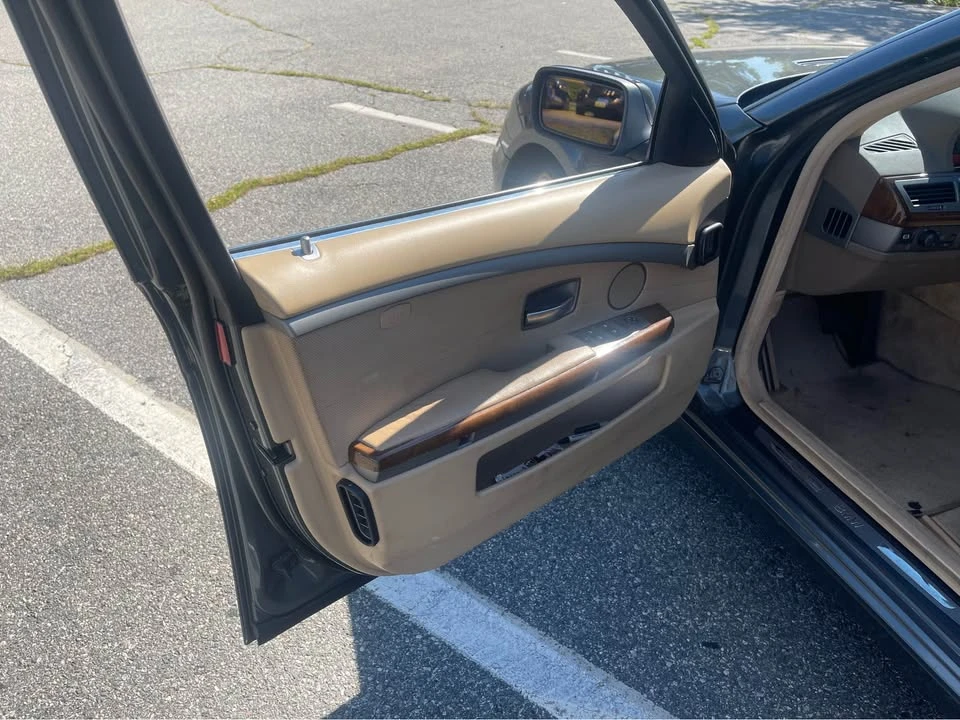2004 BMW E65/E66 750i & 760i Sedan - Image 4 of 12