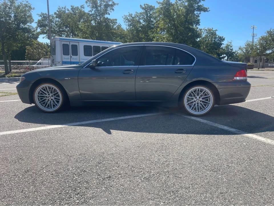 2004 BMW E65/E66 750i & 760i Sedan - Image 7 of 12
