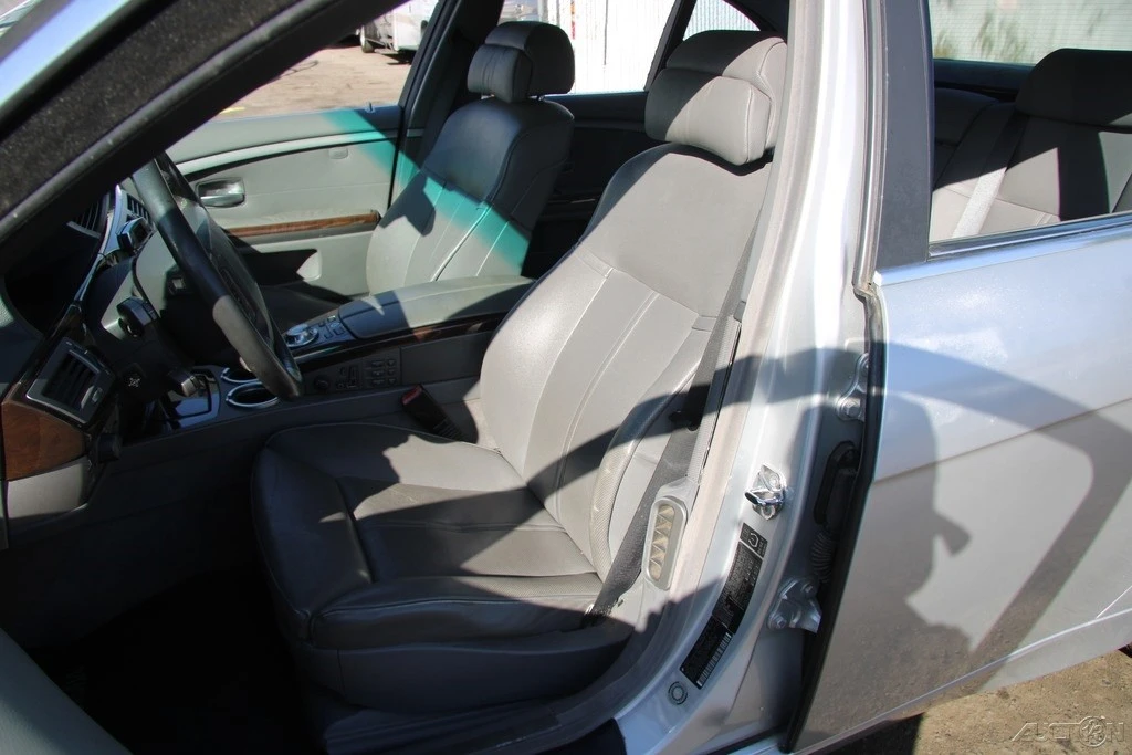 2004 BMW E65/E66 7 Series - Image 14 of 21