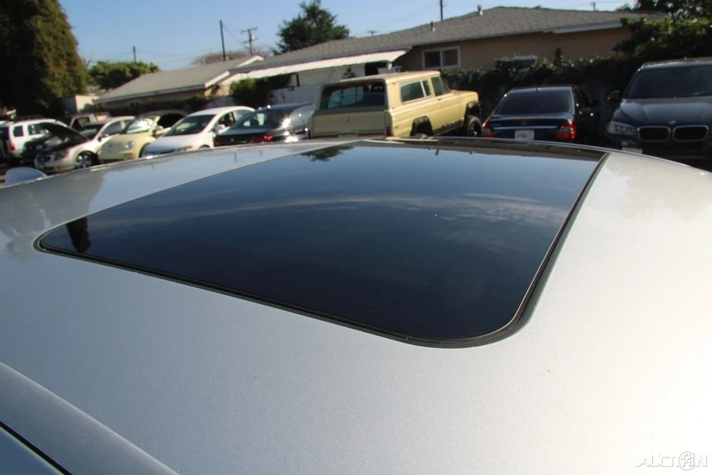 2004 BMW E65/E66 7 Series - Image 10 of 21
