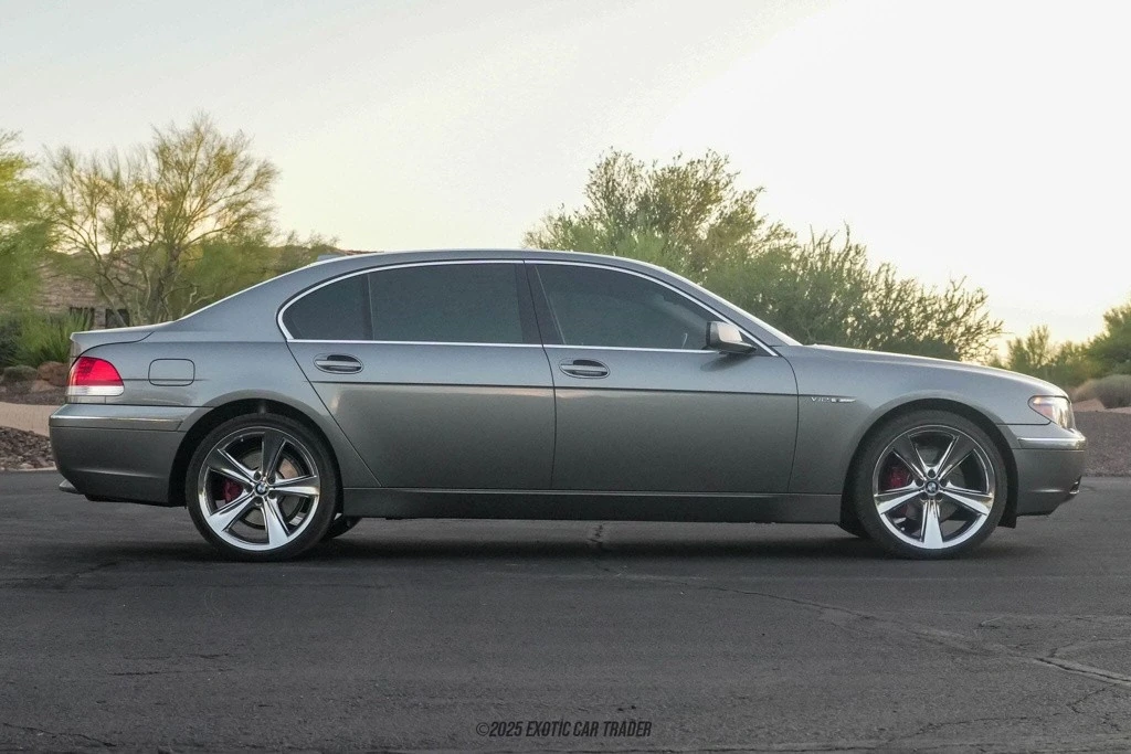 2004 BMW E65/E66 750i & 760i Sedan - Image 9 of 12
