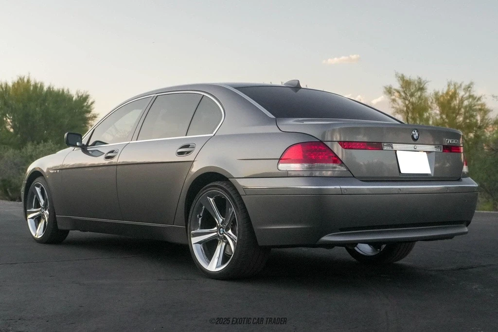 2004 BMW E65/E66 750i & 760i Sedan - Image 6 of 12