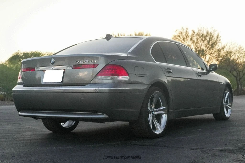 2004 BMW E65/E66 750i & 760i Sedan - Image 8 of 12