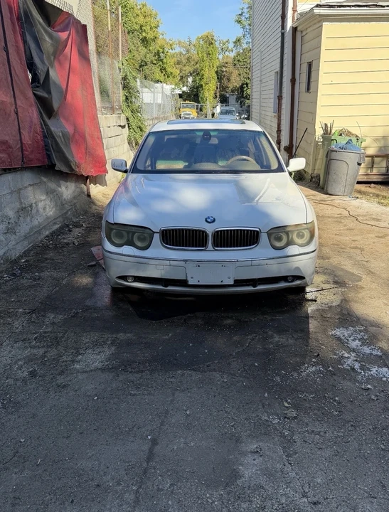 2004 BMW E65/E66 7 Series - Image 3 of 12