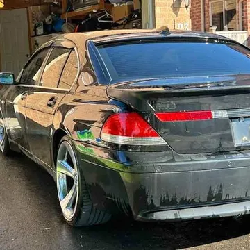 2004 BMW 745i