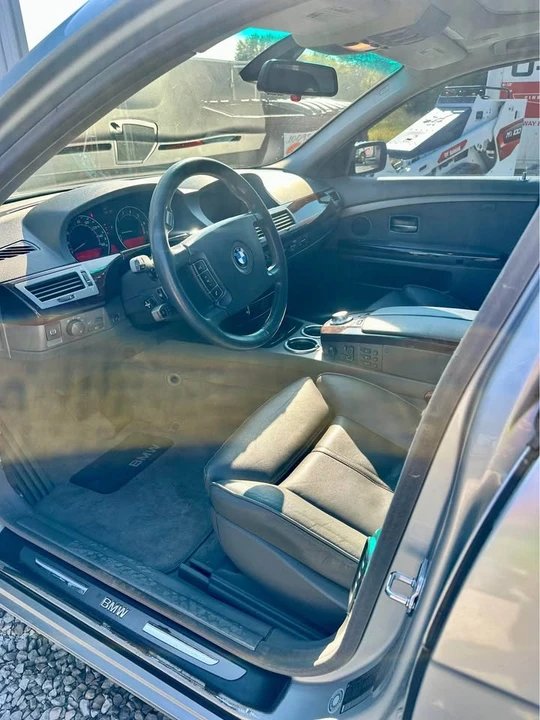 2004 BMW E65/E66 7 Series - Image 9 of 10
