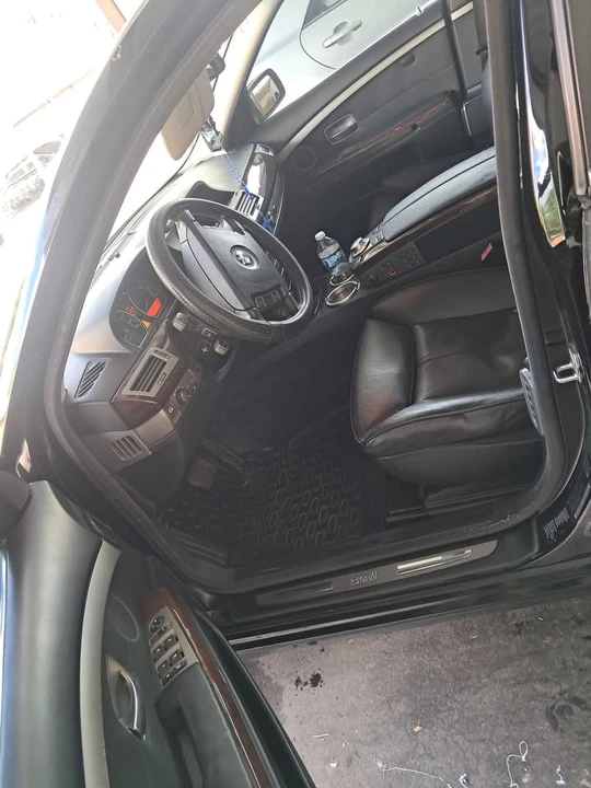 2004 BMW E65/E66 7 Series - Image 8 of 9