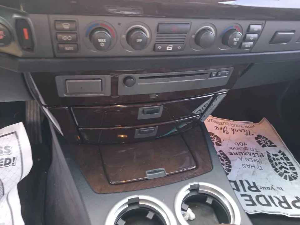 2004 BMW E65/E66 7 Series - Image 10 of 19