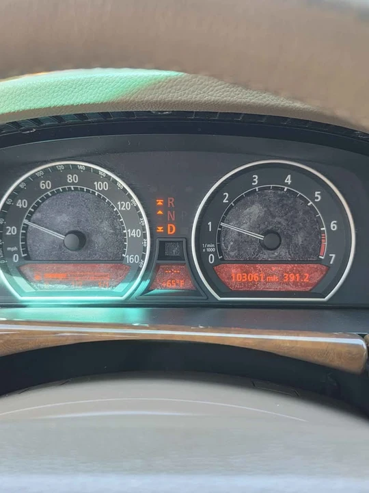 2004 BMW E65/E66 7 Series - Image 16 of 17