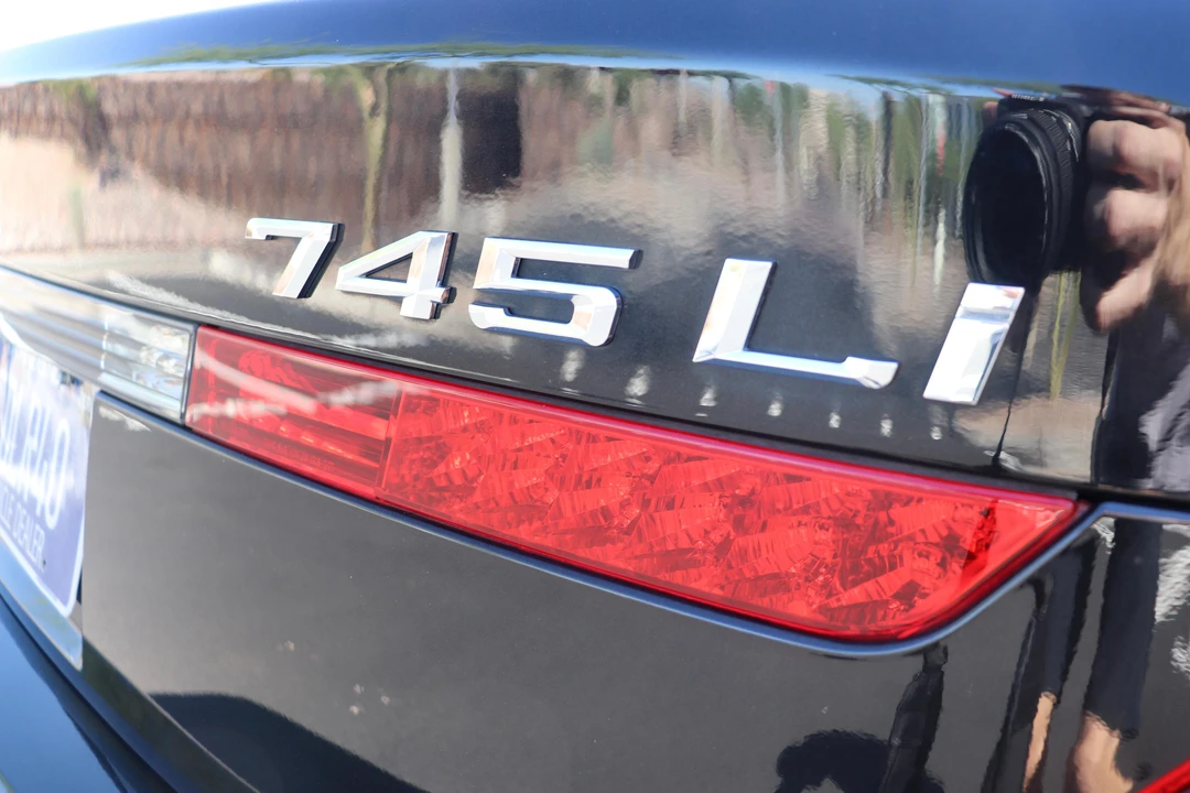 2004 BMW E65/E66 7 Series - Image 30 of 31