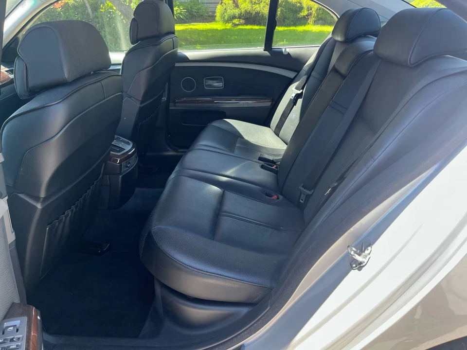 2004 BMW E65/E66 7 Series - Image 7 of 12