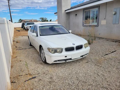 2004 BMW 745i