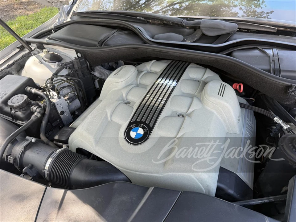 2004 BMW E65/E66 7 Series - Image 5 of 5