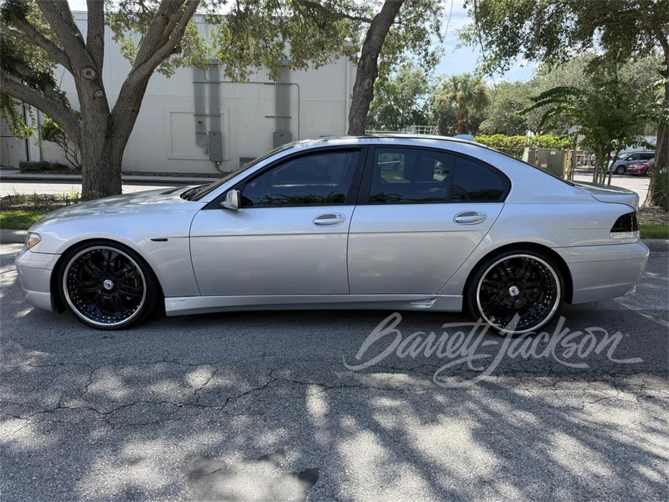 2004 BMW E65/E66 7 Series - Image 2 of 5