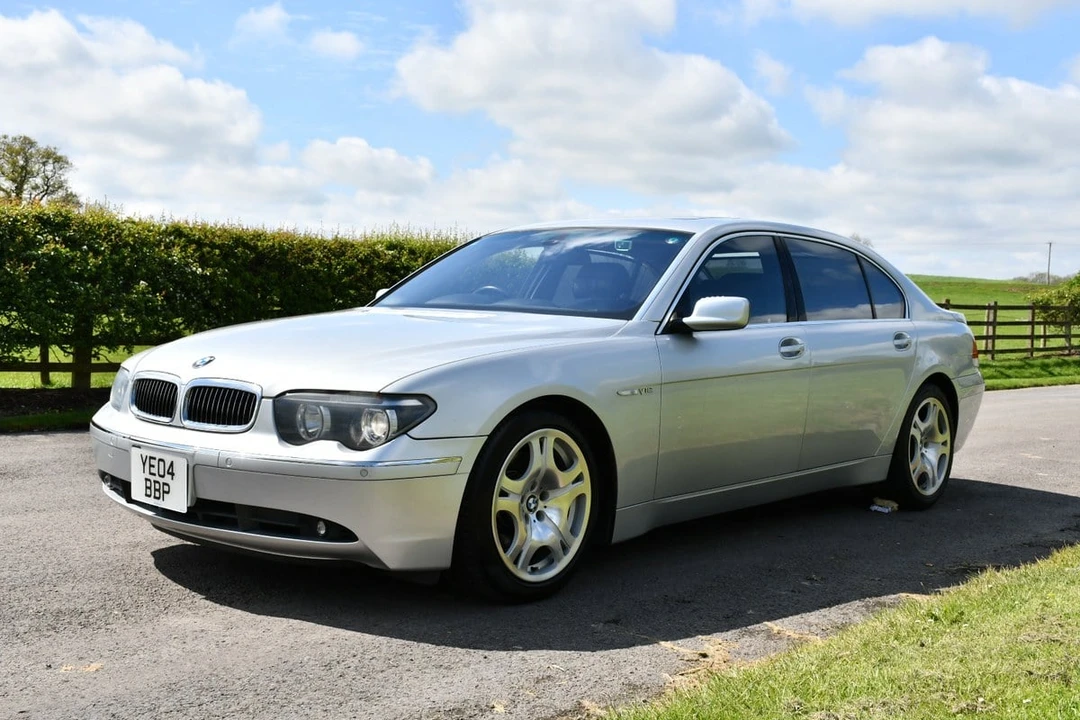 2004 BMW E65/E66 750i & 760i Sedan - Image 2 of 30