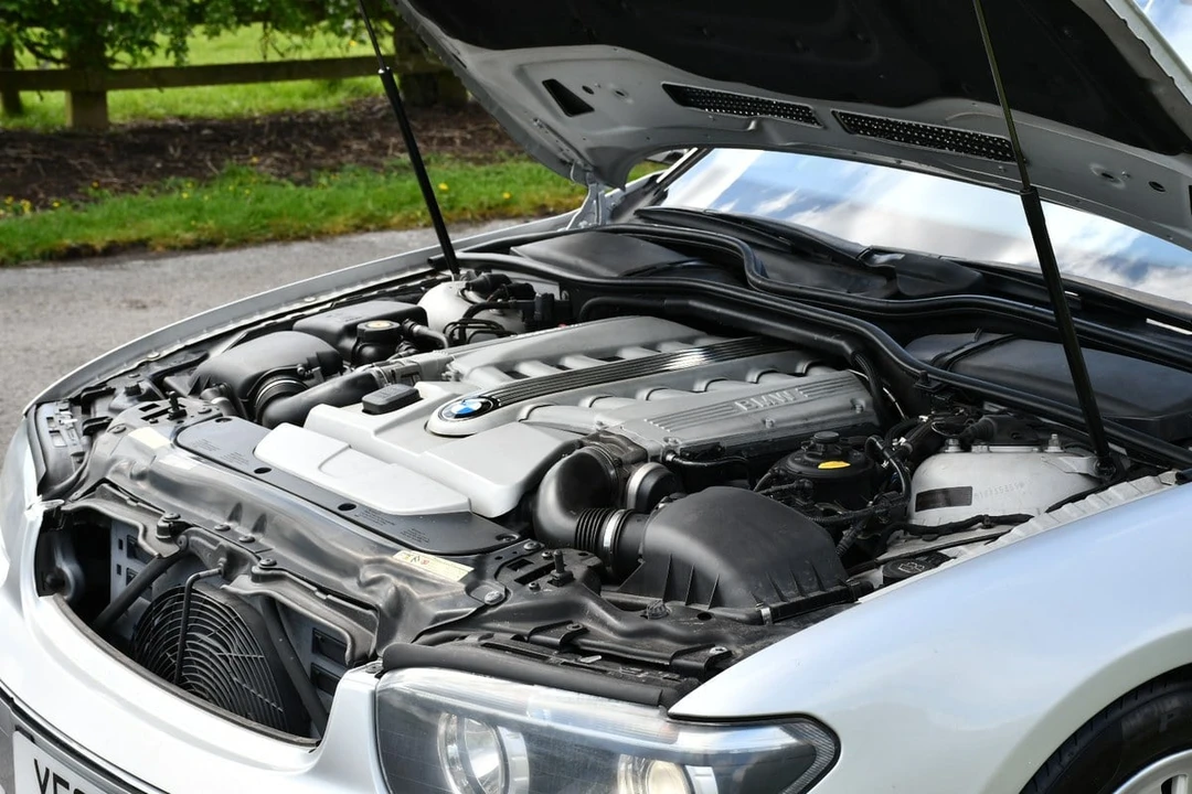 2004 BMW E65/E66 750i & 760i Sedan - Image 18 of 30