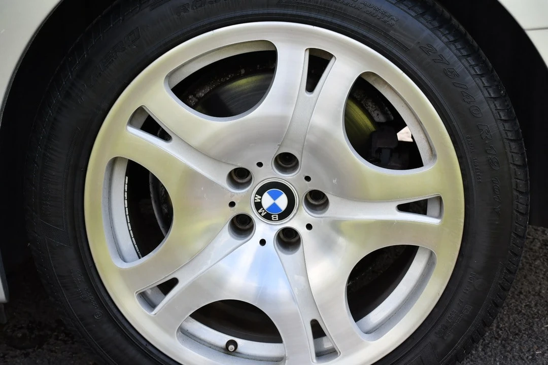 2004 BMW E65/E66 750i & 760i Sedan - Image 28 of 30