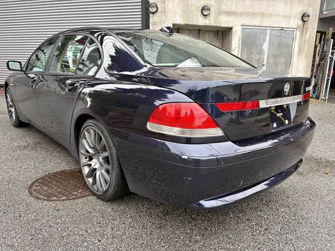 2004 BMW 760Li V12