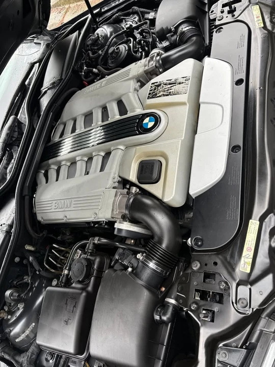 2004 BMW E65/E66 750i & 760i Sedan - Image 6 of 20