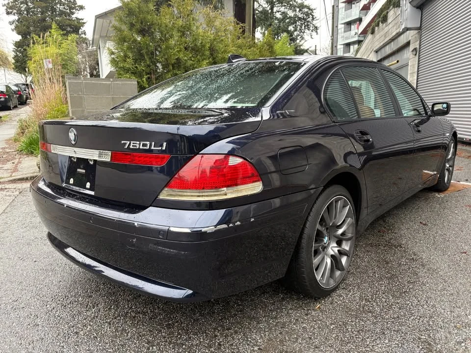2004 BMW E65/E66 750i & 760i Sedan - Image 11 of 20