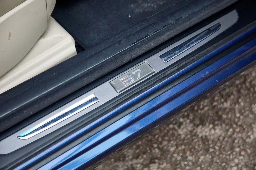2004 BMW Alpina B7 - Image 28 of 30