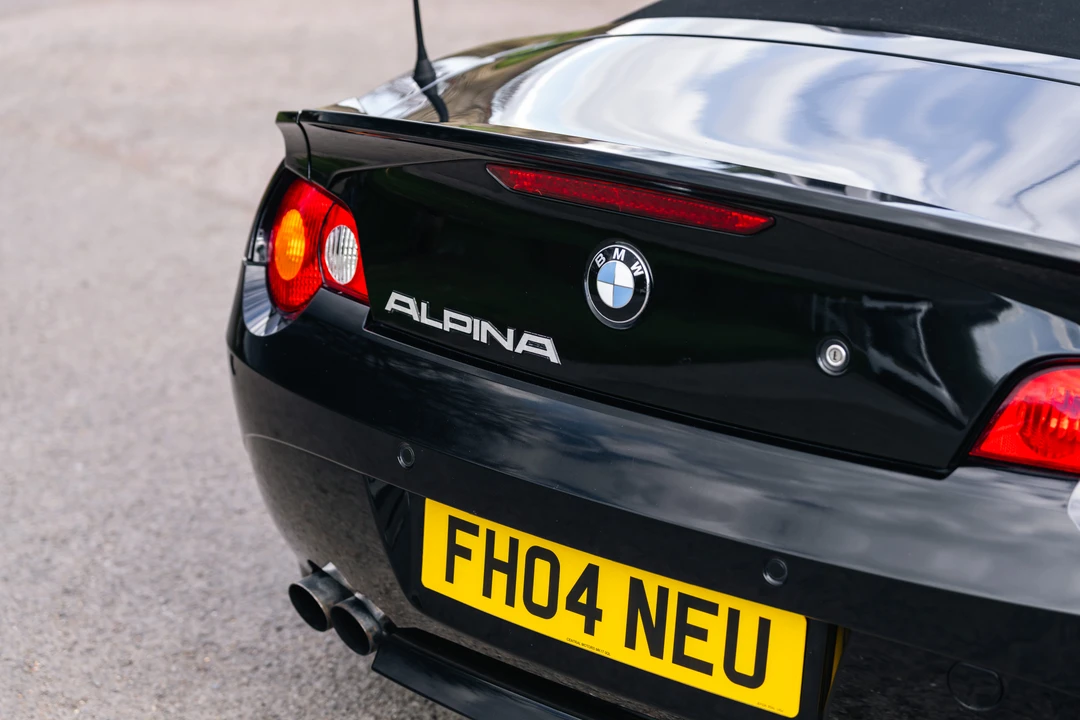 2004 BMW Alpina - Image 30 of 31