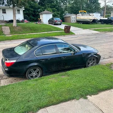 2004 BMW 5 Series M60 Sedan 4D