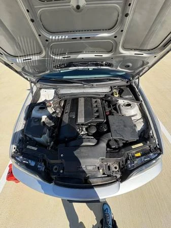 2004 BMW E46 330i & 330Ci - Image 7 of 12