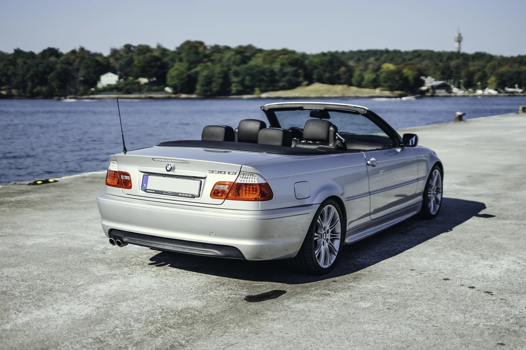 2004 BMW E46 330i & 330Ci - Image 11 of 31