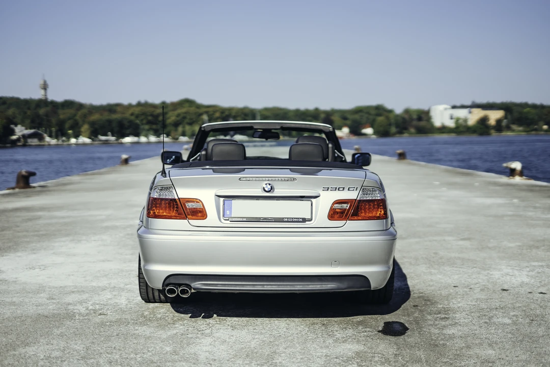 2004 BMW E46 330i & 330Ci - Image 6 of 31