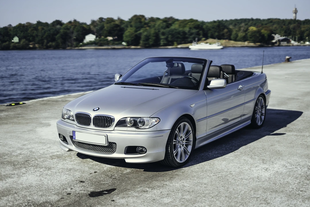 2004 BMW E46 330i & 330Ci - Image 12 of 31