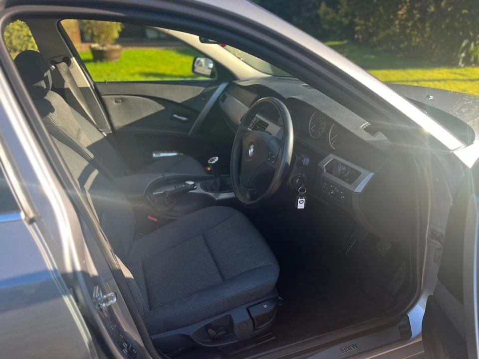 2004 BMW E60 5 Series Sedan - Image 9 of 22